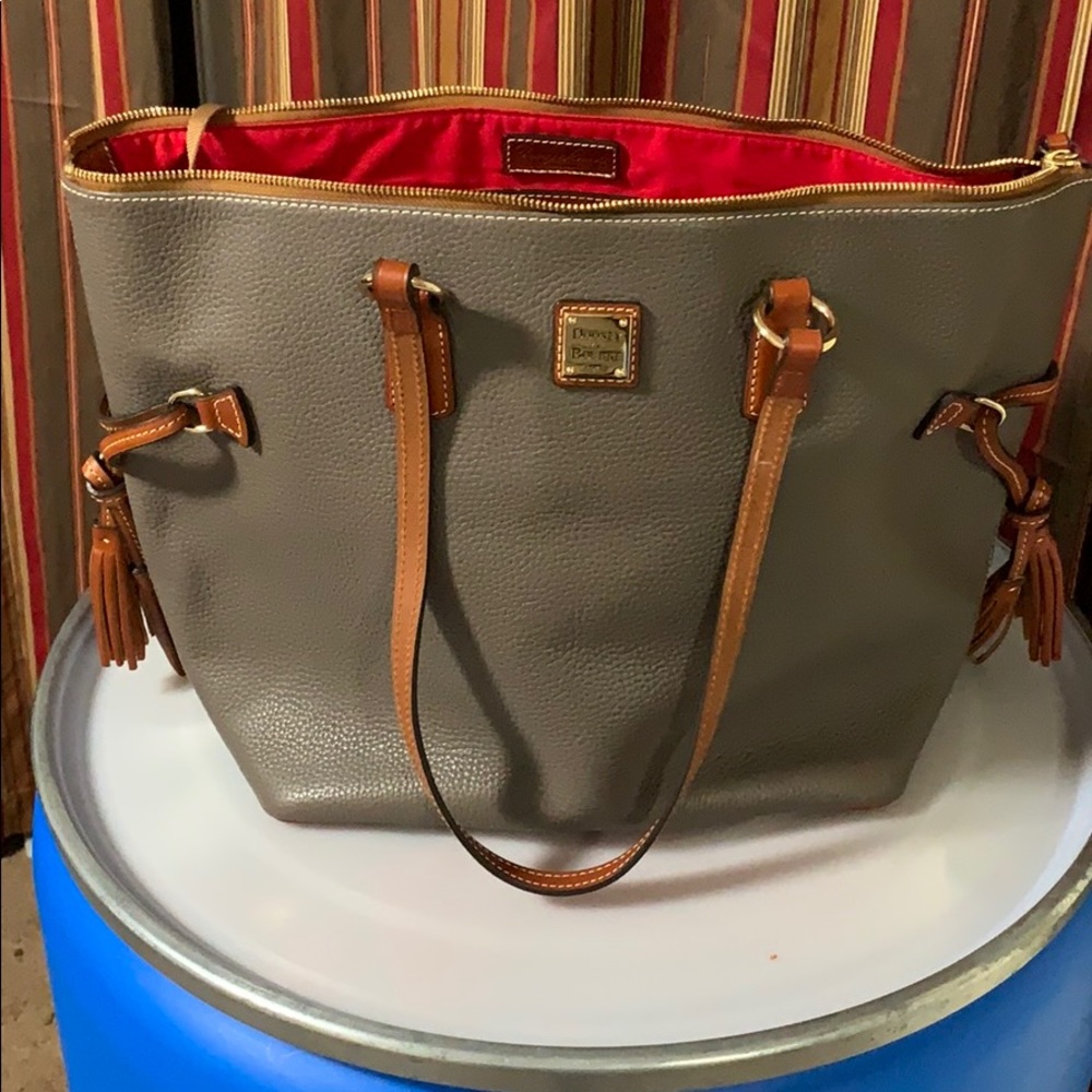 NWOT Dooney & Bourke large bag